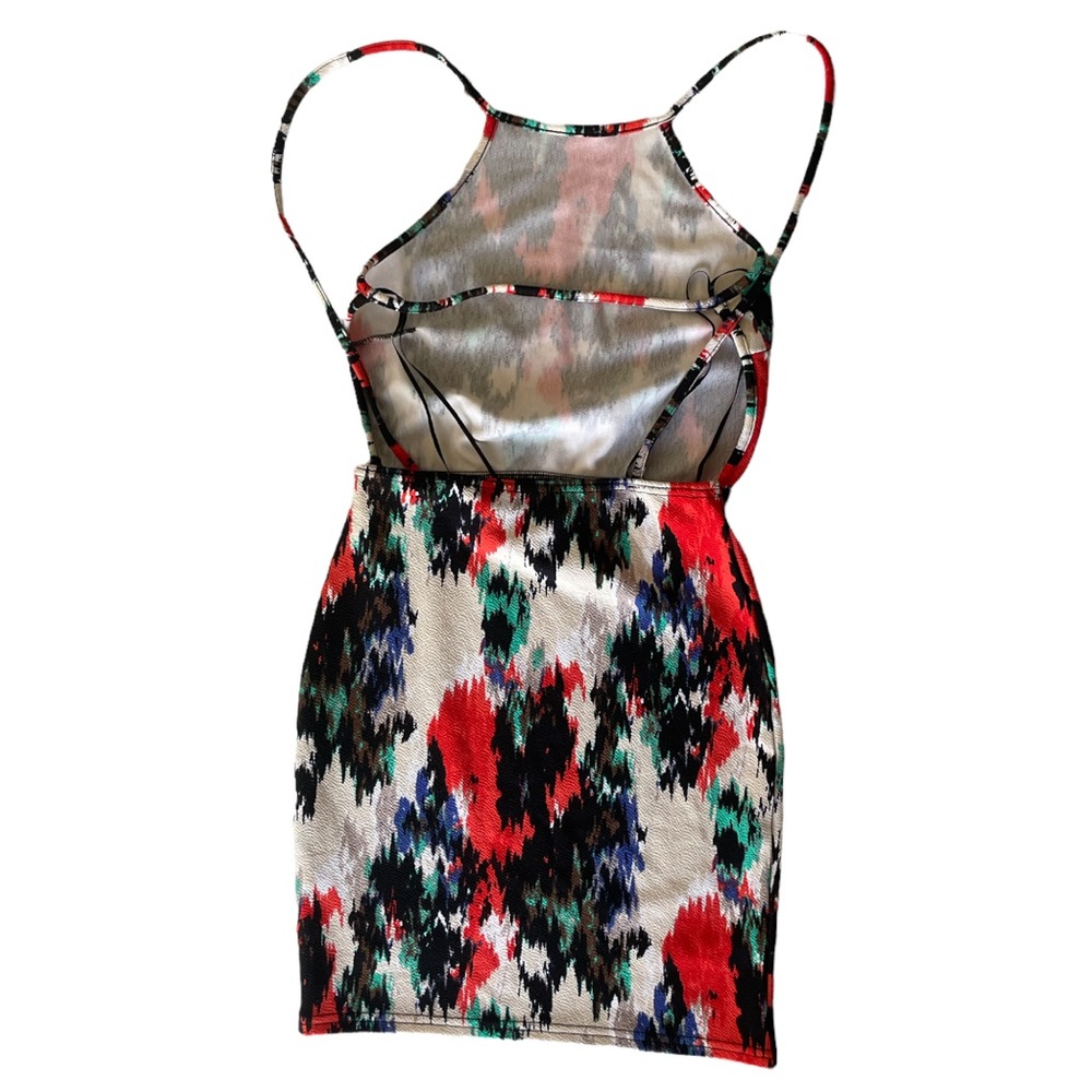 BooHoo Cream Multicolored High Neck Open Back Mini Sleeveless Dress NWOT - Picture 4 of 10